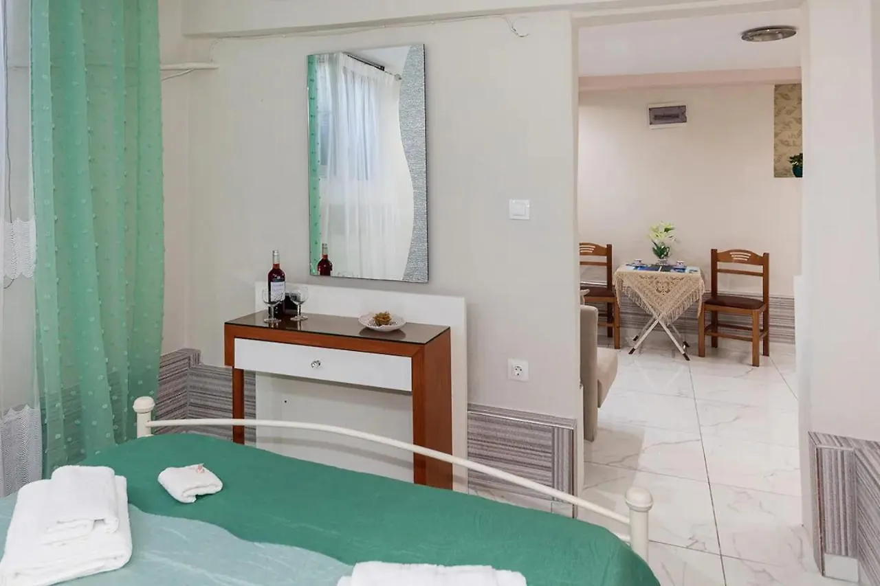 Rentinis Apartments Nikiti